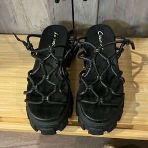 Circus by Sam Edelman Greyson Black Chunky Sandals